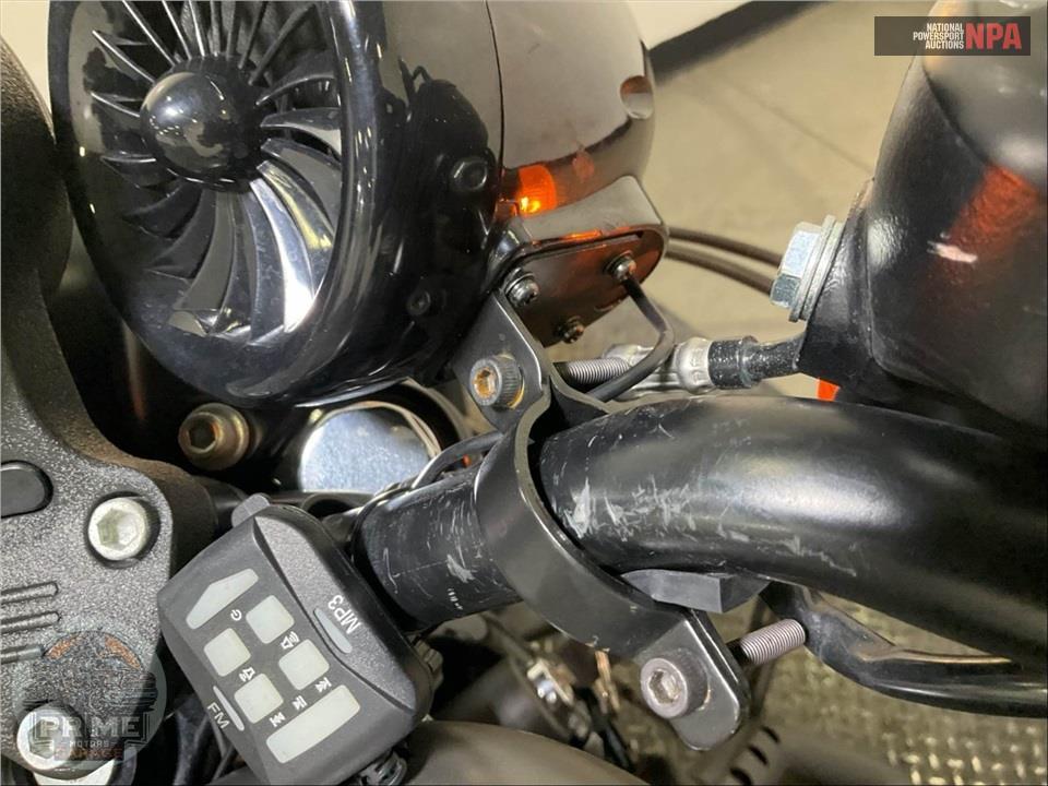 2018 Harley-Davidson XL883N IRON — фото 24