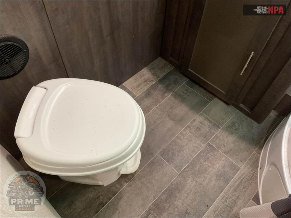 2019 Crossroads Rv M-253 RB - SUNSET TRAIL SUPER LITE SERIES — фото 11