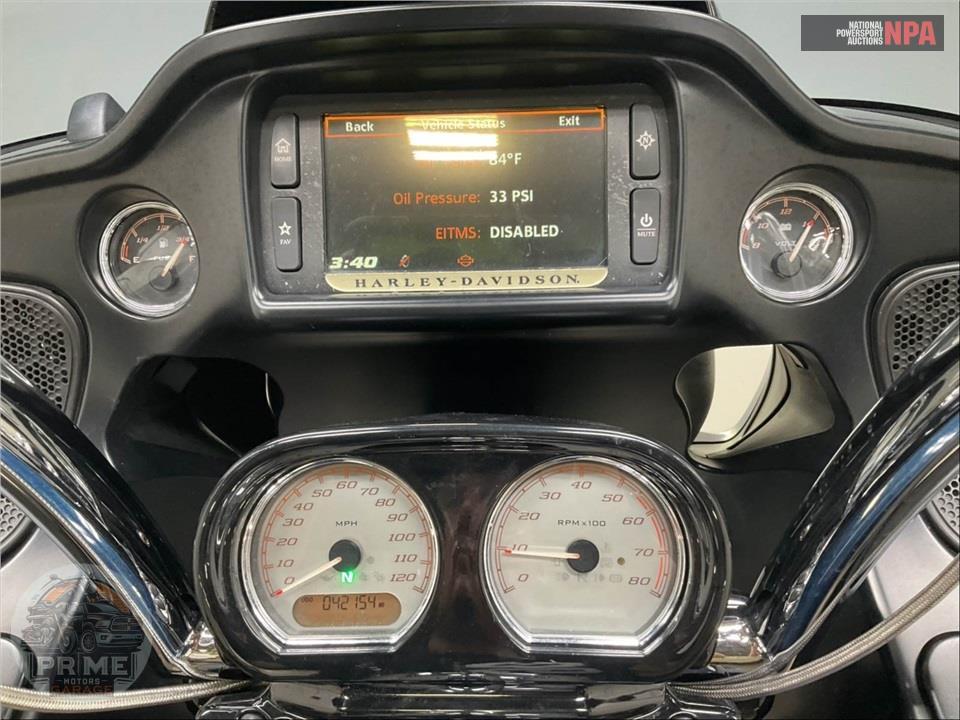 2016 Harley-Davidson FLTRU ROAD GLIDE ULTRA — фото 5