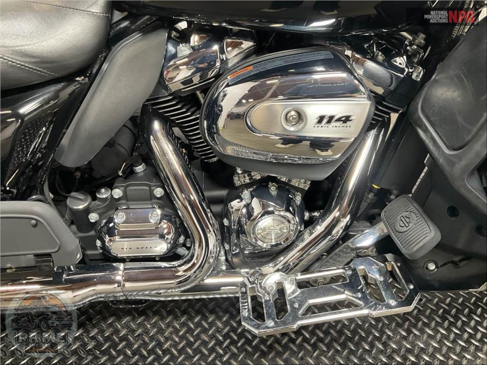 2021 Harley-Davidson FLTRK ROAD GLIDE LIMITED — фото 6