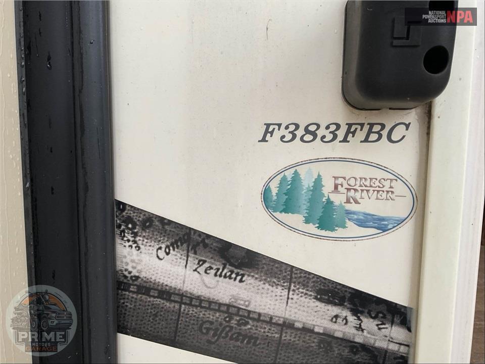 2019 Palomino By Forest River M-383FBC - COMPASS FIFTH WHEEL SERIES — фото 5