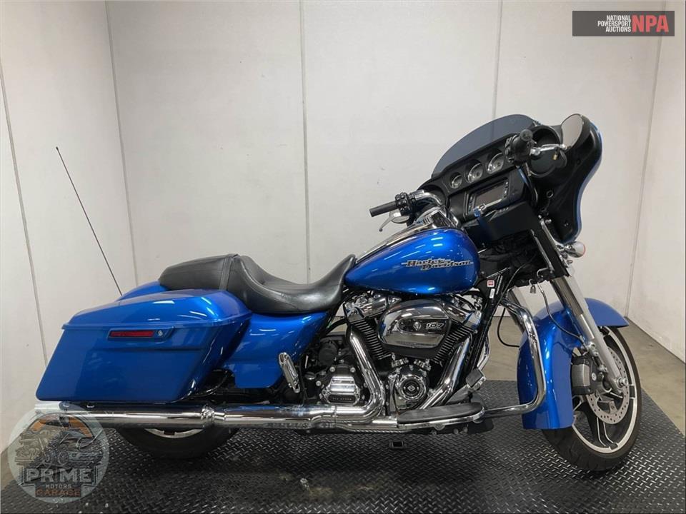 2018 Harley-Davidson FLHX STREET GLIDE — фото 1