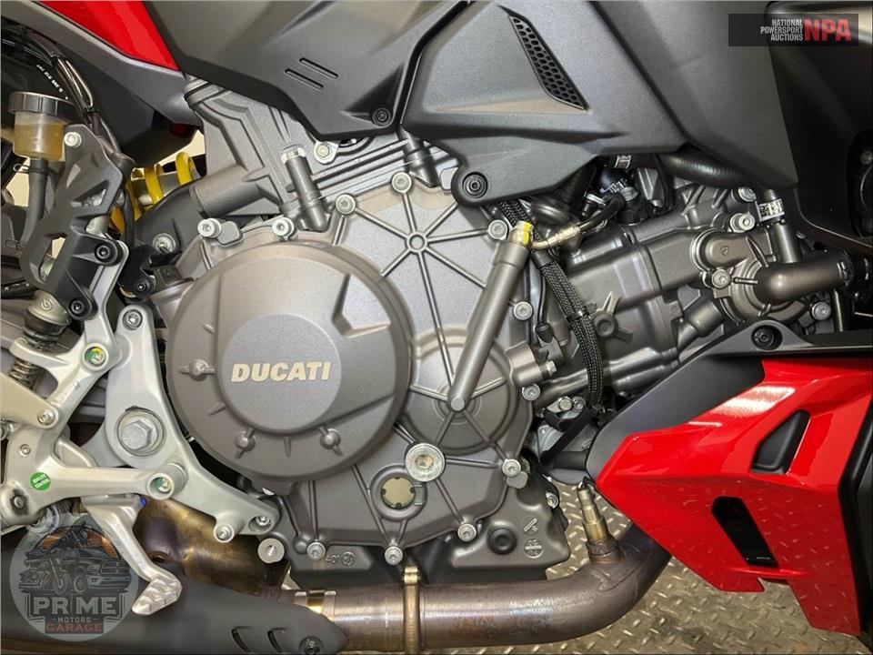 2025 Ducati STREETFIGHTER V2 — фото 6
