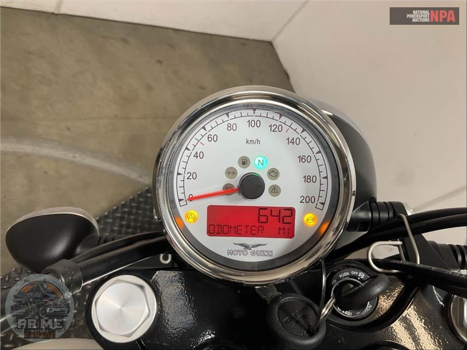 2017 Moto Guzzi V9 ROAMER — фото 5