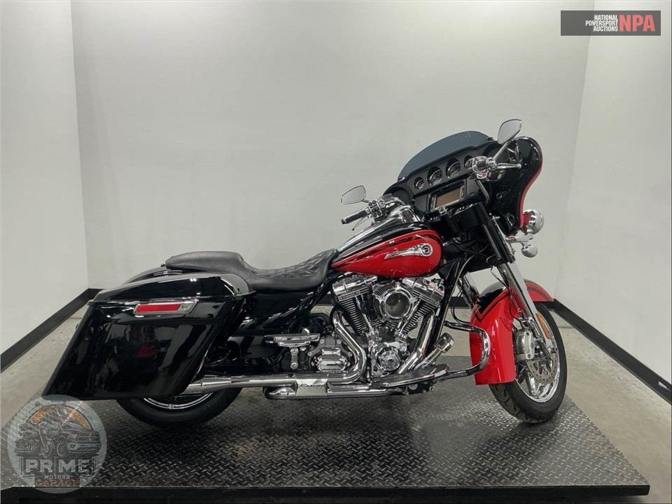 2016 Harley-Davidson FLHTKSE CVO ULTRA LIMITED — фото 1