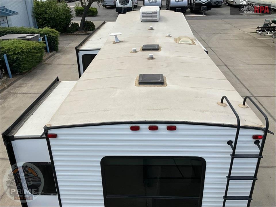 2019 Wildwood By Forest River M-39FDEN DLX Destination Series — фото 25