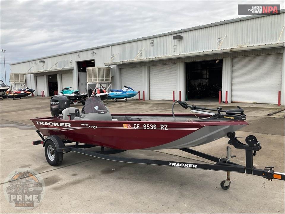 2018 Tracker Marine PRO 170(**) L=17/E=1 50HP MERC OB — фото 1