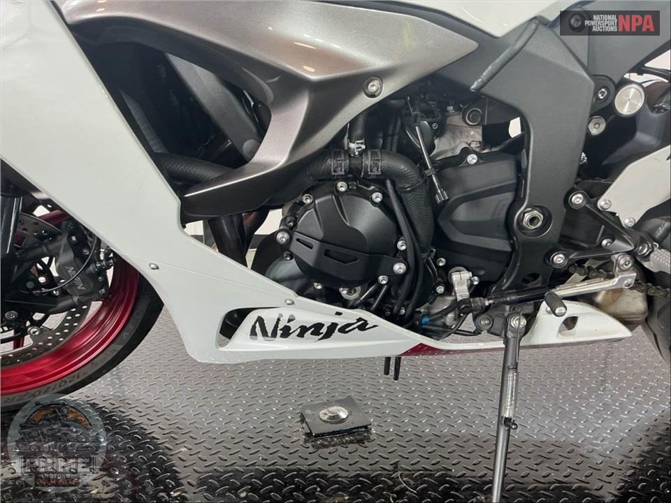 2025 Kawasaki ZX636KSFAL NINJA ZX-6R — фото 7