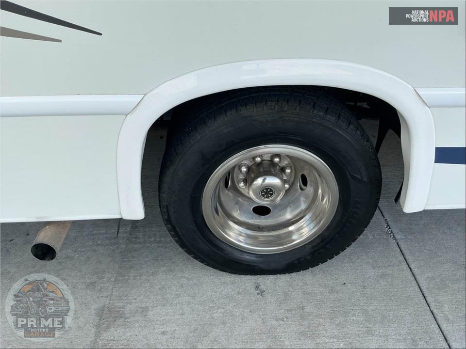 2019 Thor Motor Coach M-22FE E350-V10 - FREEDOM ELITE SERIES — фото 48