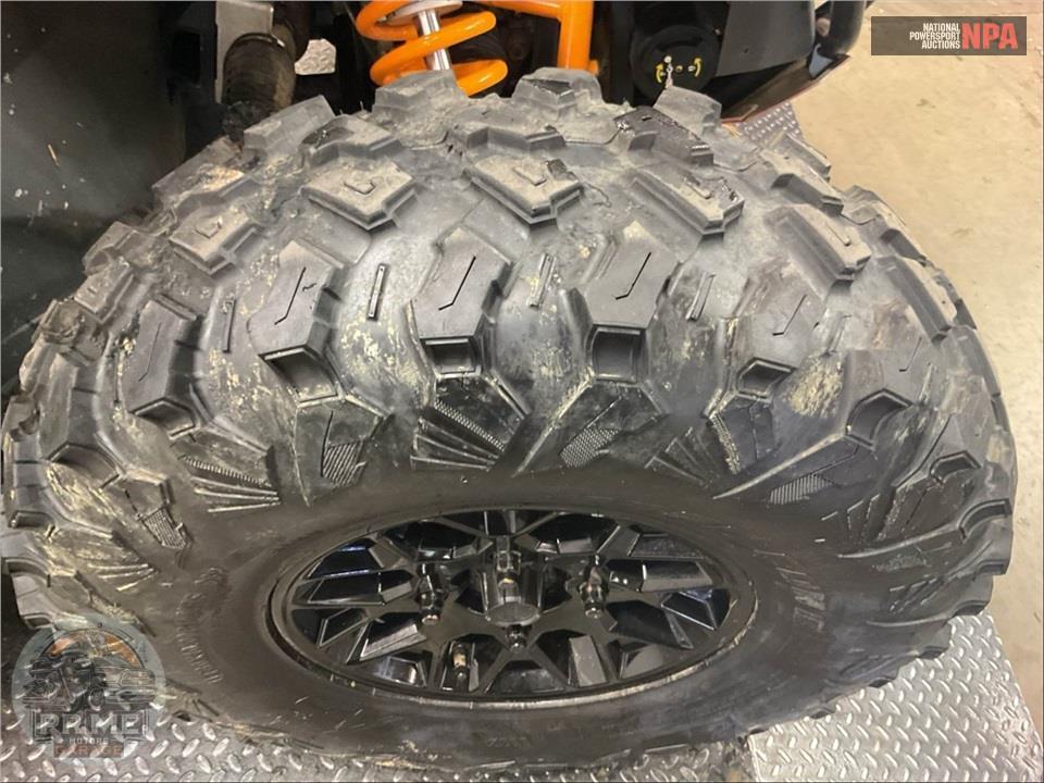2025 Can-Am MAVERICK X3 DS TURBO — фото 23