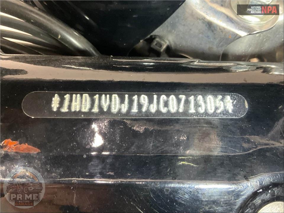 2018 Harley-Davidson FLSL SOFTTAIL SLIM — фото 34