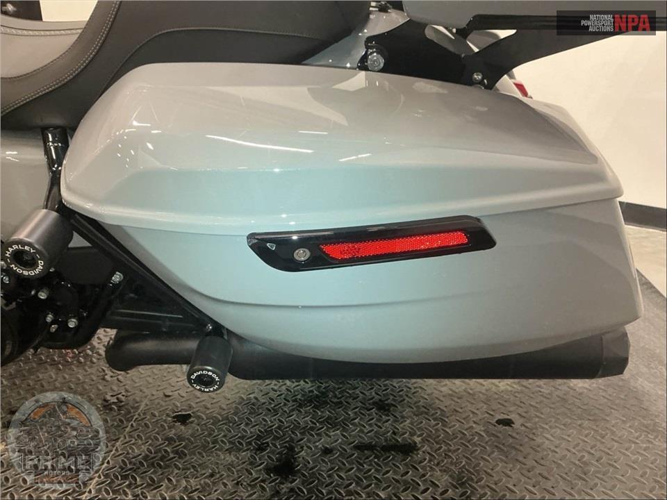 2025 Harley-Davidson FLTRX ROAD GLIDE — фото 15