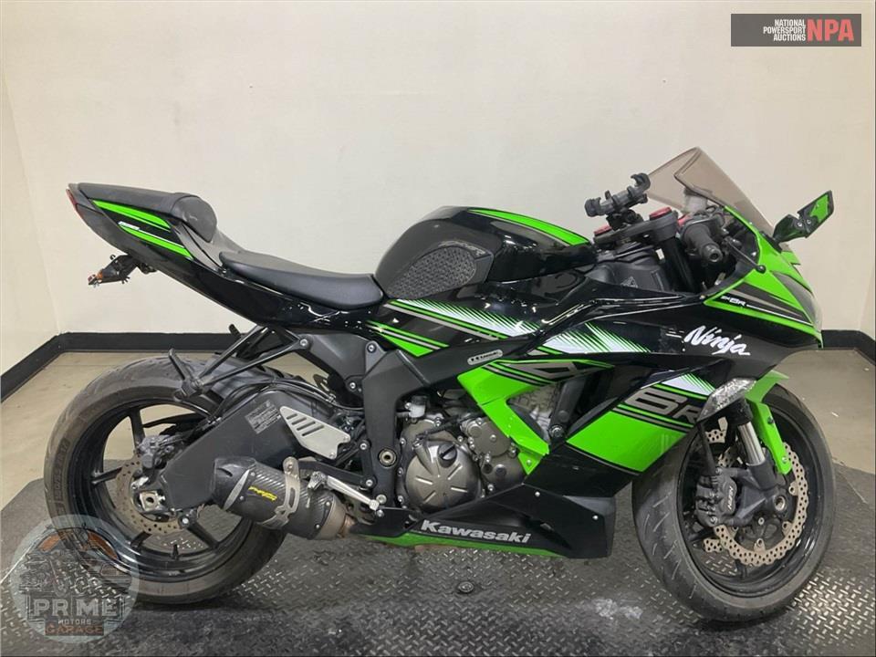 2017 Kawasaki ZX636EHFAL NINJA ZX-6R KRT EDITION — фото 1