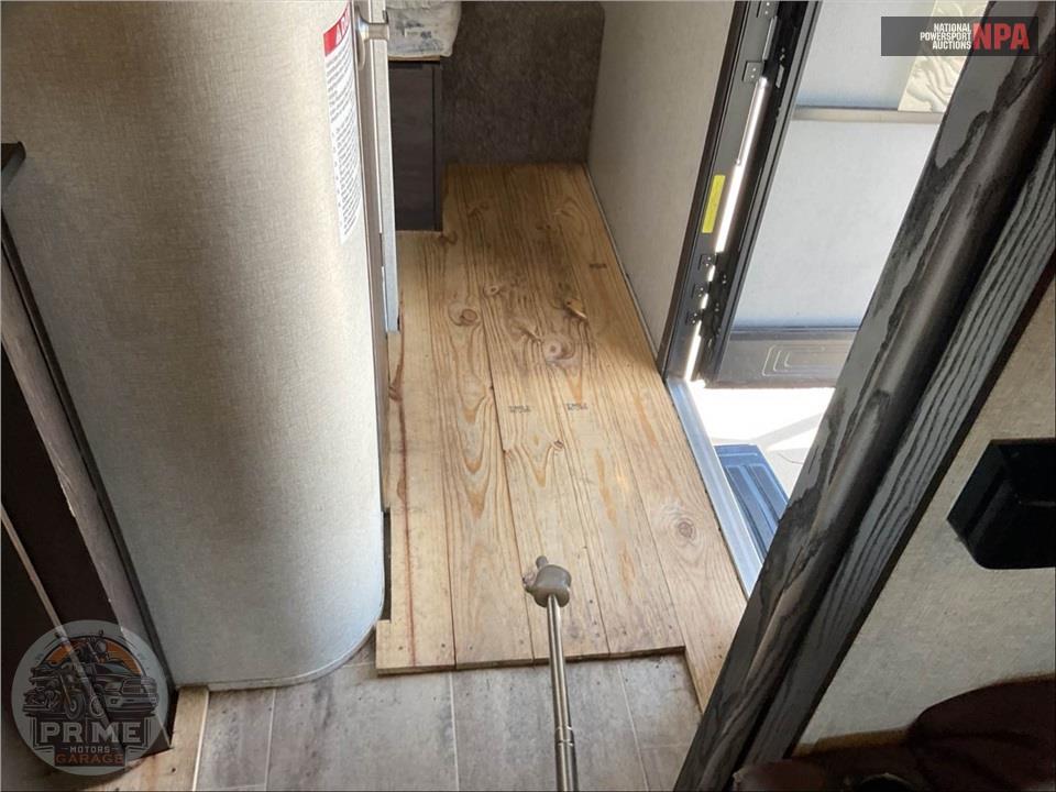 2018 Keystone Rv M-35 - CARBON TOY HAULER SERIES — фото 29