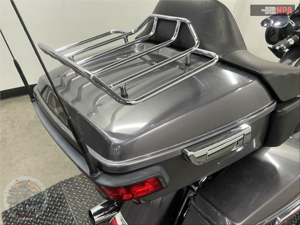 2014 Harley-Davidson FLHTK ELECTRA GLIDE ULTRA LIMITED — фото 31