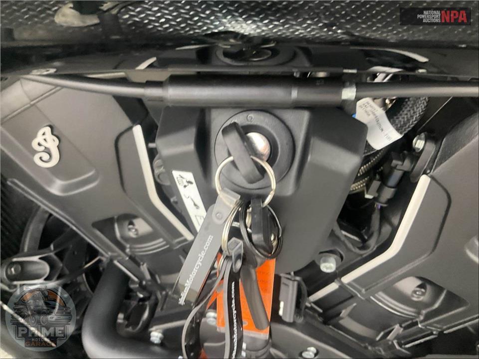 2025 Indian Motorcycle SCOUT BOBBER — фото 9