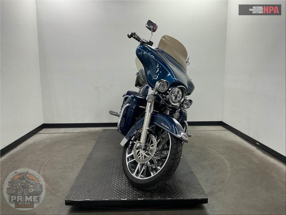 1999 Harley-Davidson FLHTCUI ULTRA CLASSIC ELECTRA GLIDE — фото 2
