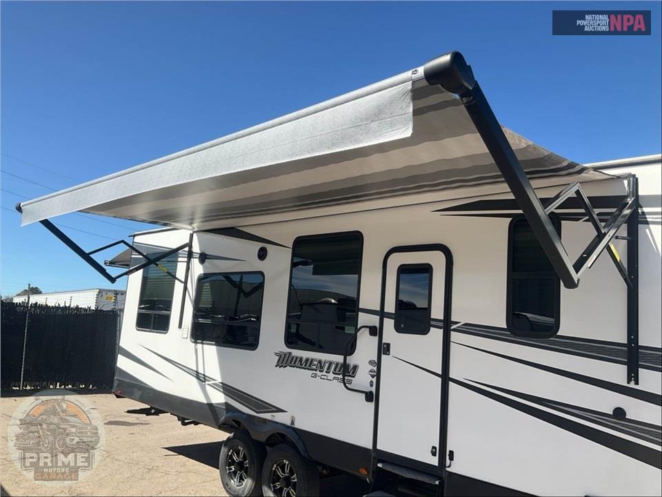 2021 Grand Design Recreational Vehicles M-30G - MOMENTUM TOY HAULER SERIES — фото 35