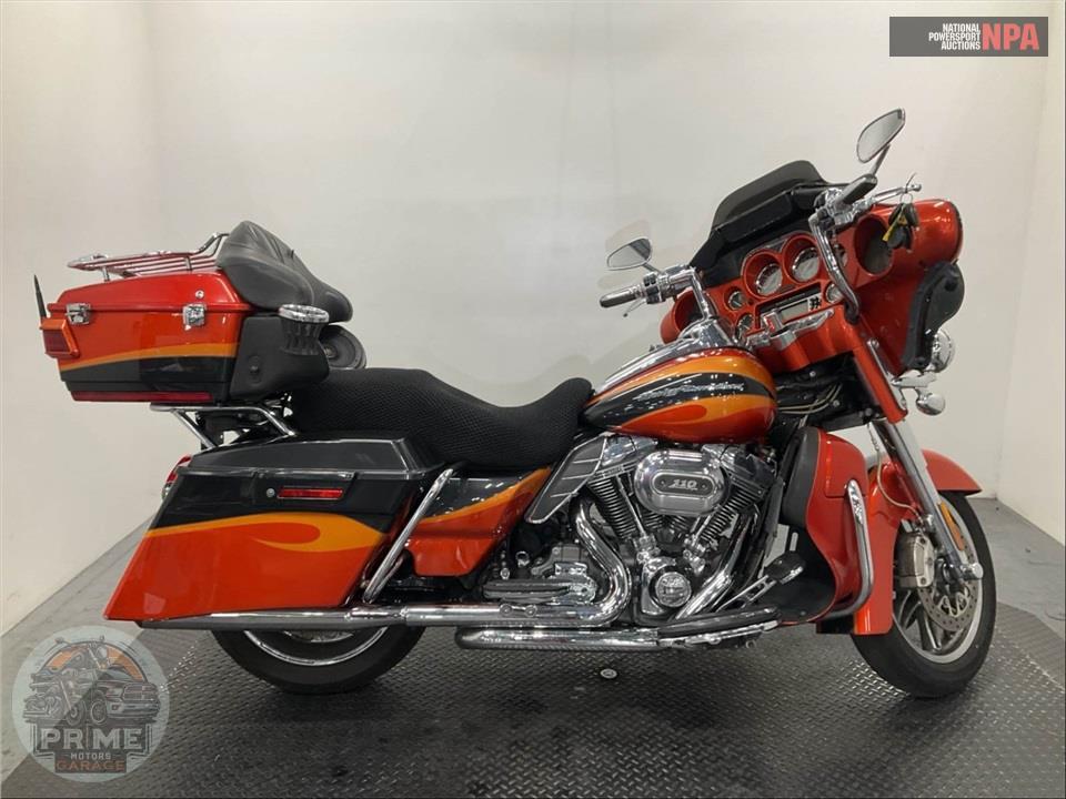 2013 HARLEY-DAVIDSON FLHTCUSE8 SCREAMIN EAGLE