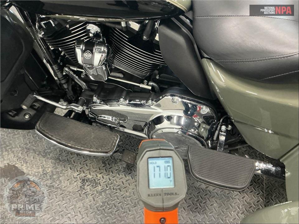 2021 Harley-Davidson FLHTCUTG TRI GLIDE ULTRA CLASSIC — фото 8