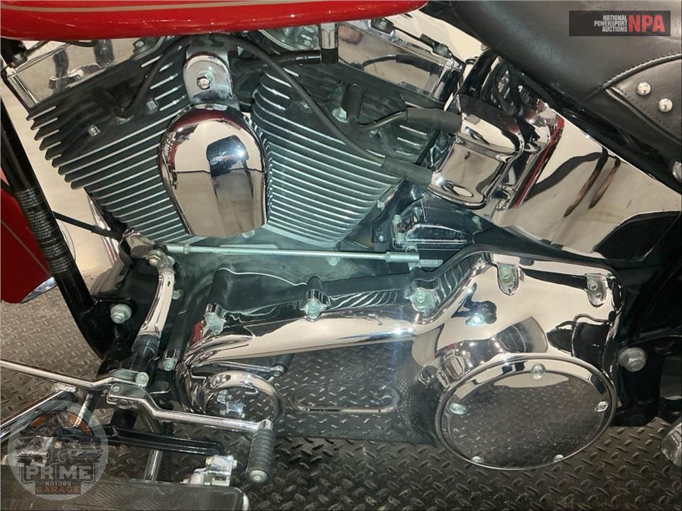 2010 Harley-Davidson FLSTC HERITAGE SOFTAIL CLASSIC — фото 7