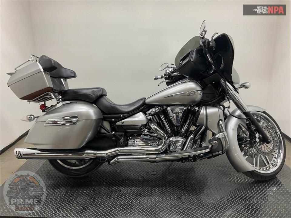 2012 Yamaha XV19CTSBB/C STRATOLINER S — фото 1
