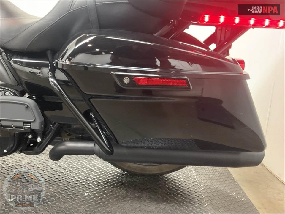 2023 Harley-Davidson FLHTK ELECTRA GLIDE ULTRA LIMITED — фото 19