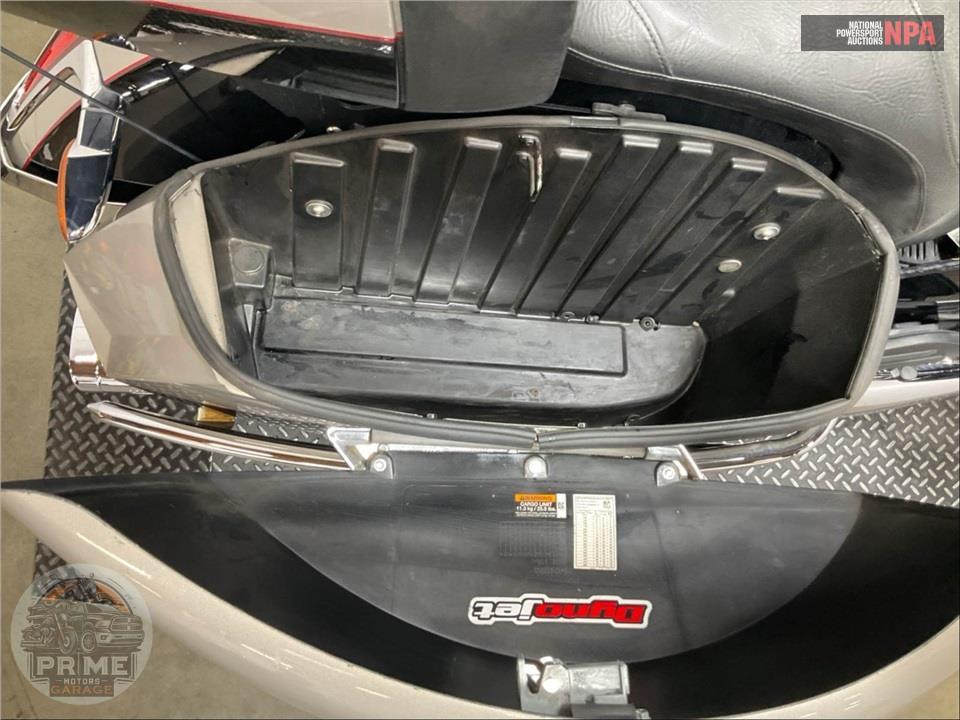 2014 Victory Motorcycles CROSS COUNTRY TOUR (TWO-TONE) — фото 24