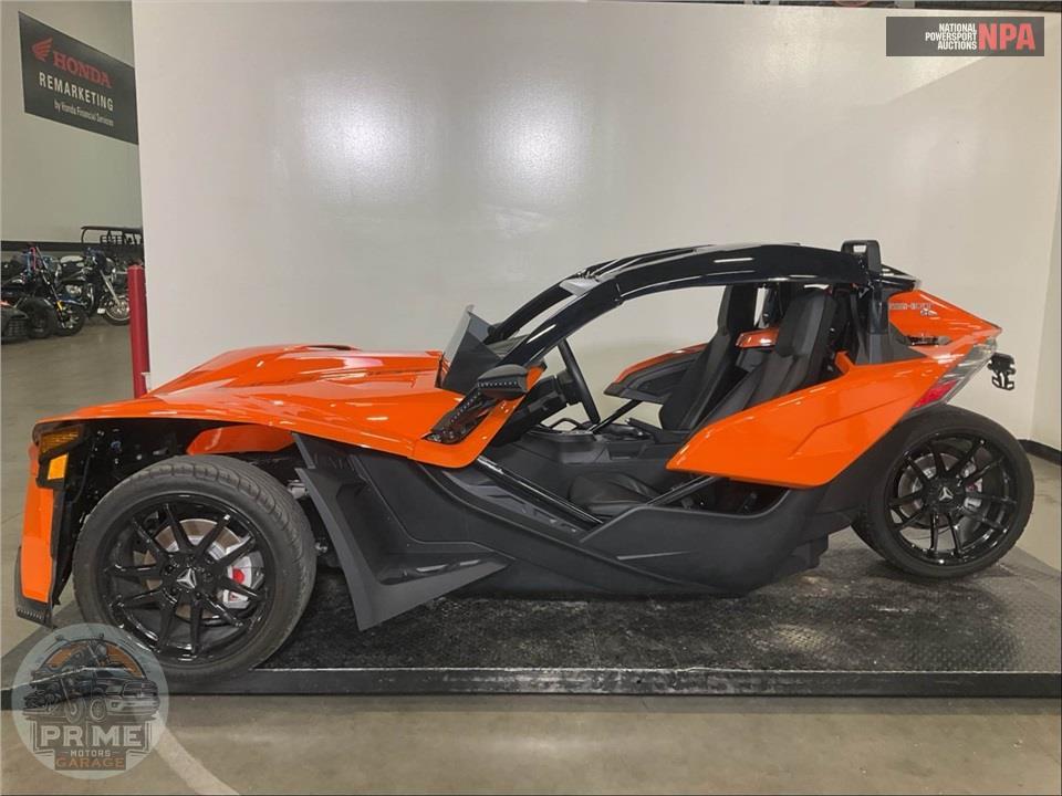 2022 Polaris SLINGSHOT SL AUTODRIVE — фото 3