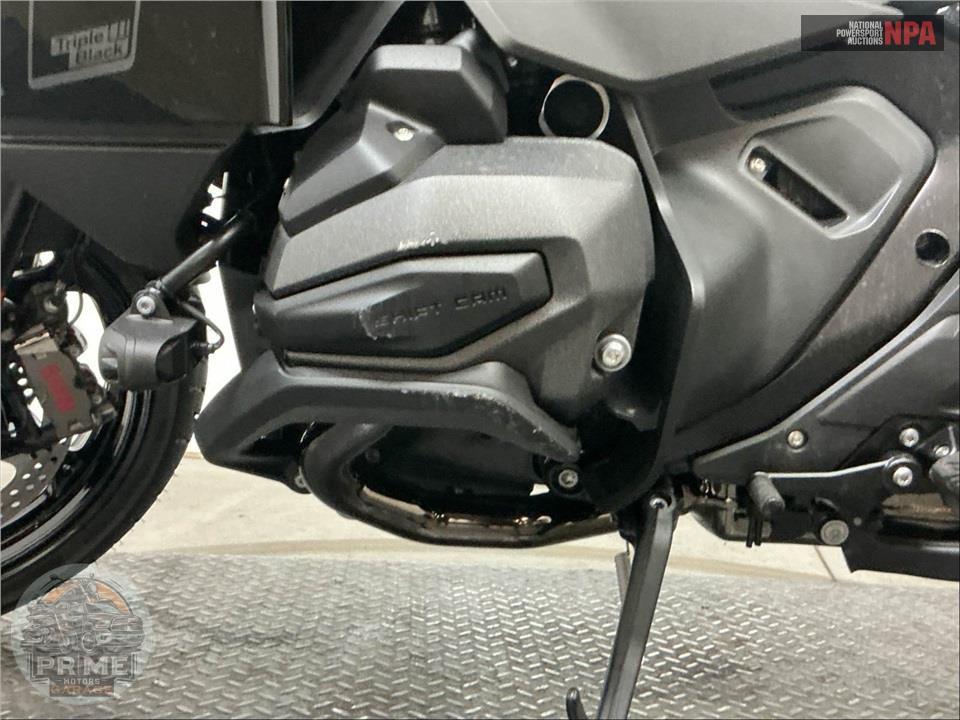 2026 Bmw R1300RT — фото 7
