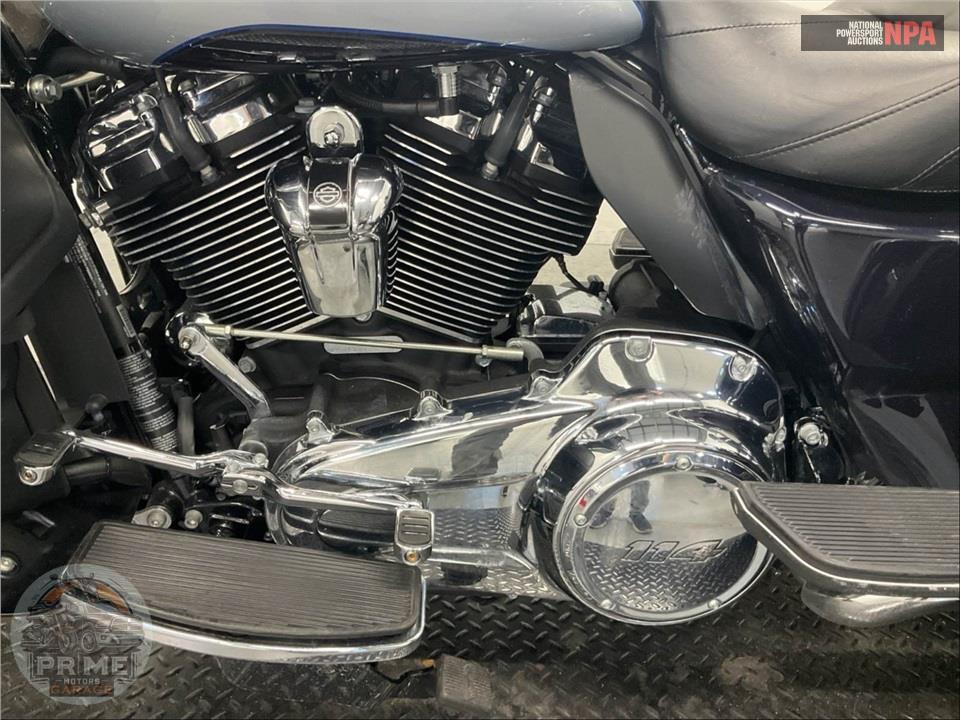 2019 Harley-Davidson FLHTCUTG TRI GLIDE ULTRA — фото 8