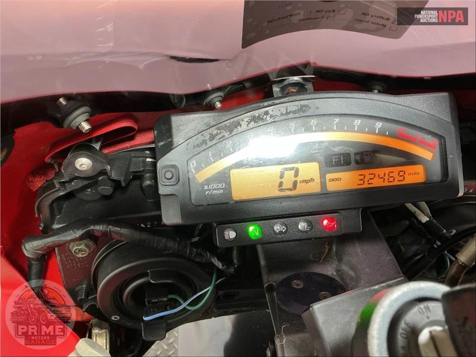 2001 Honda RVT1000R1 RC51 — фото 5