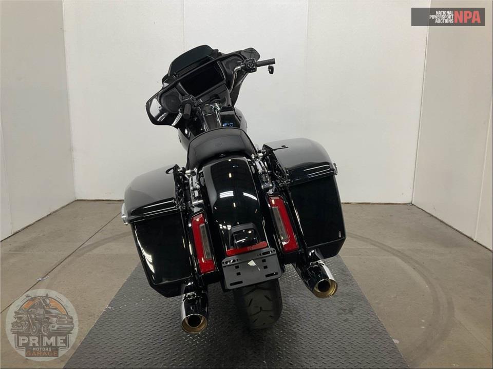 2026 Harley-Davidson FLHX STREET GLIDE — фото 4