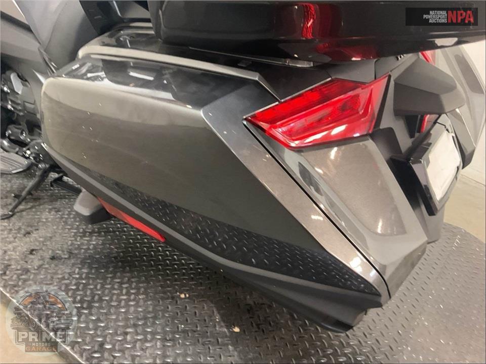 2024 Honda GL1800D GOLDWING TOUR DCT — фото 13
