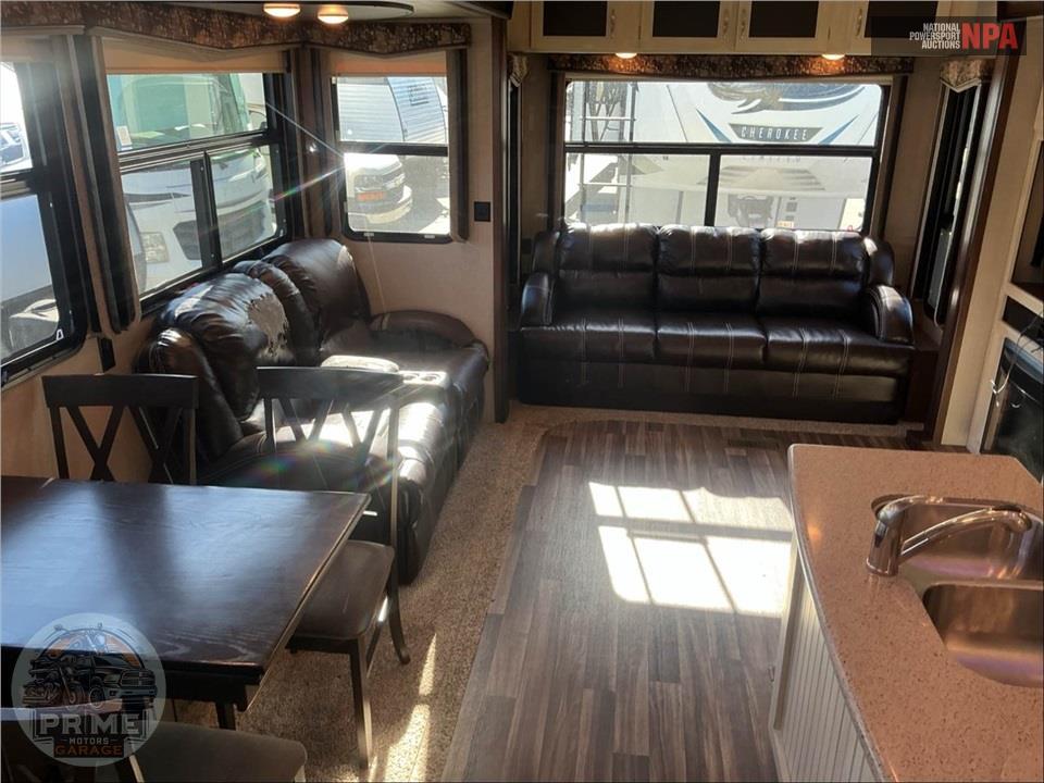 2017 Keystone Rv M-370 BR - MONTANA HIGH COUNTRY FIFTH WHEEL SERIES — фото 7