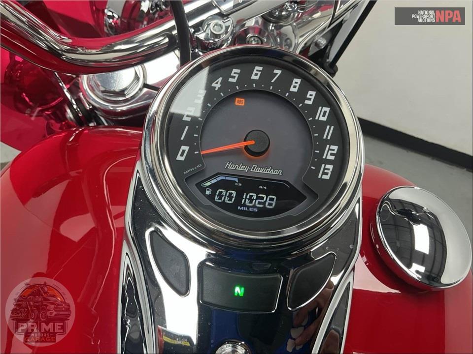 2024 Harley-Davidson FLI HYDRA-GLIDE REVIVAL — фото 5