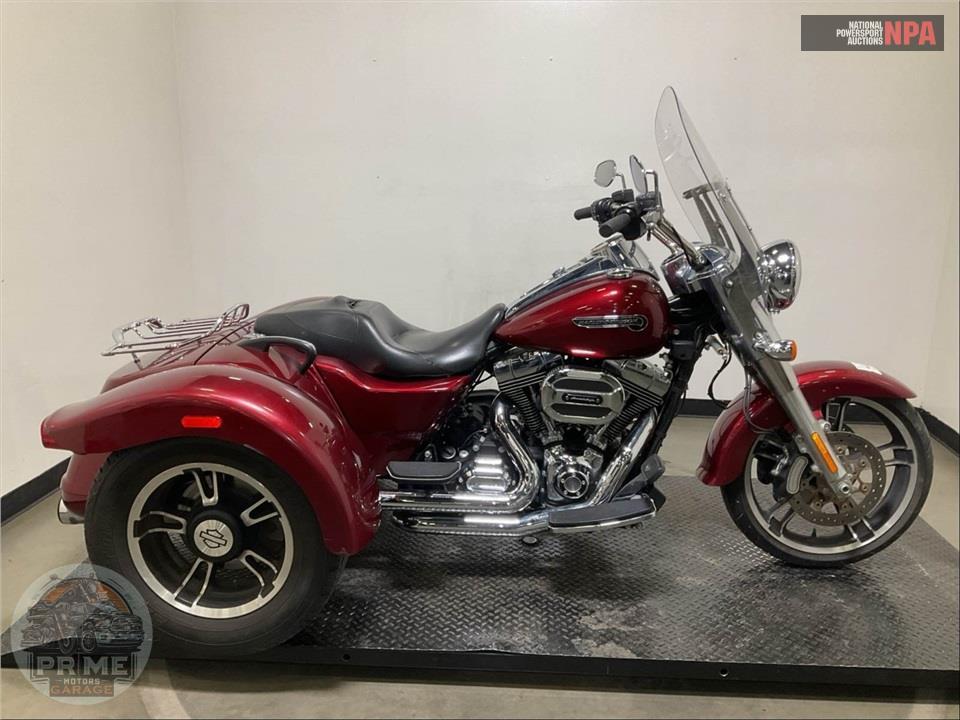 2016 Harley-Davidson FLRT FREEWHEELER — фото 1