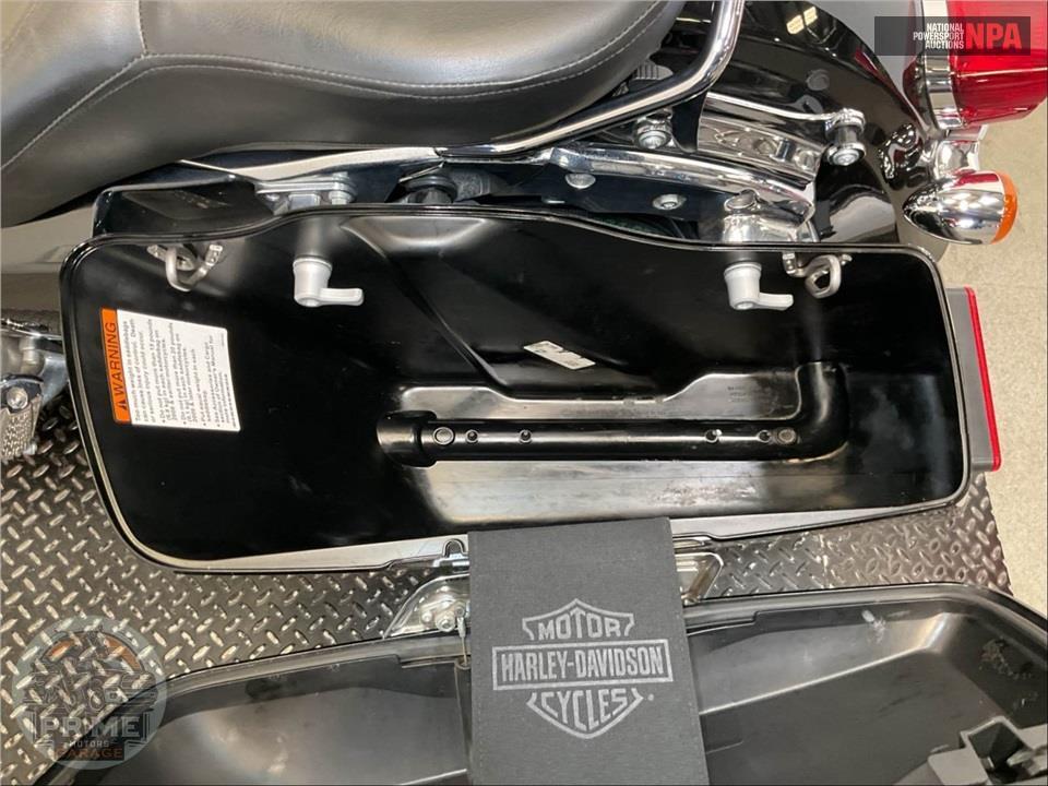 2020 Harley-Davidson FLHT ELECTRA GLIDE STANDARD — фото 18