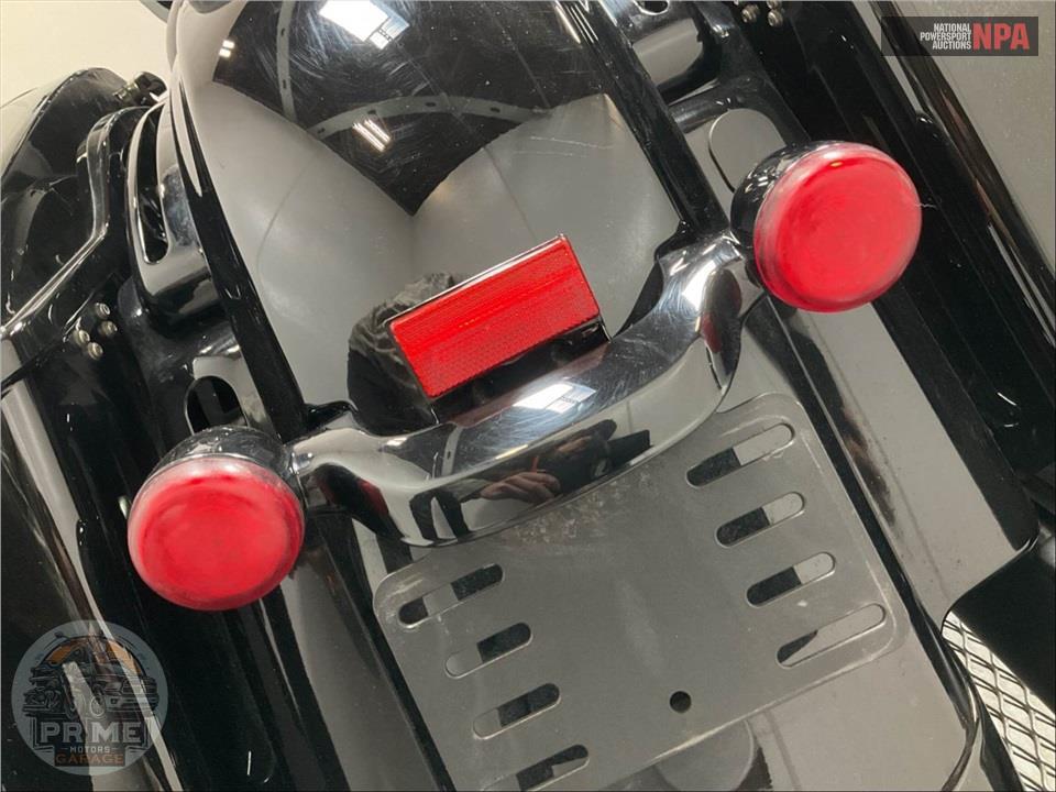 2020 Harley-Davidson FLTRXS ROAD GLIDE SPECIAL — фото 29