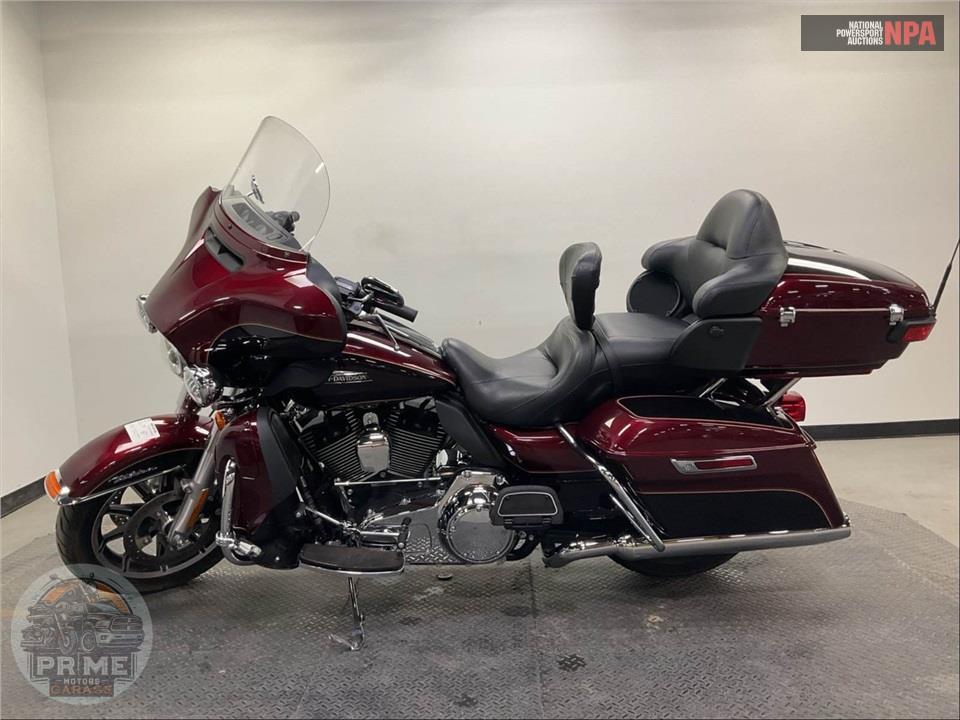 2015 Harley-Davidson FLHTCU ULTRA CLASSIC ELECTRA GLIDE — фото 3