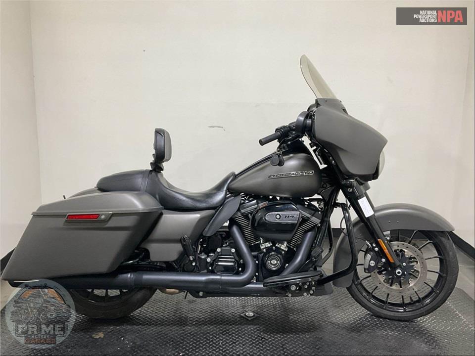 2019 Harley-Davidson FLHXS STREET GLIDE SPECIAL — фото 1