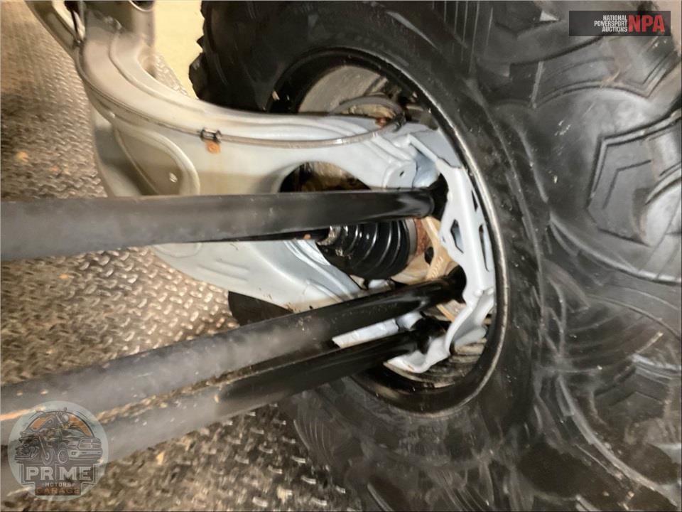 2024 Can-Am MAVERICK X3 DS TURBO RR — фото 43