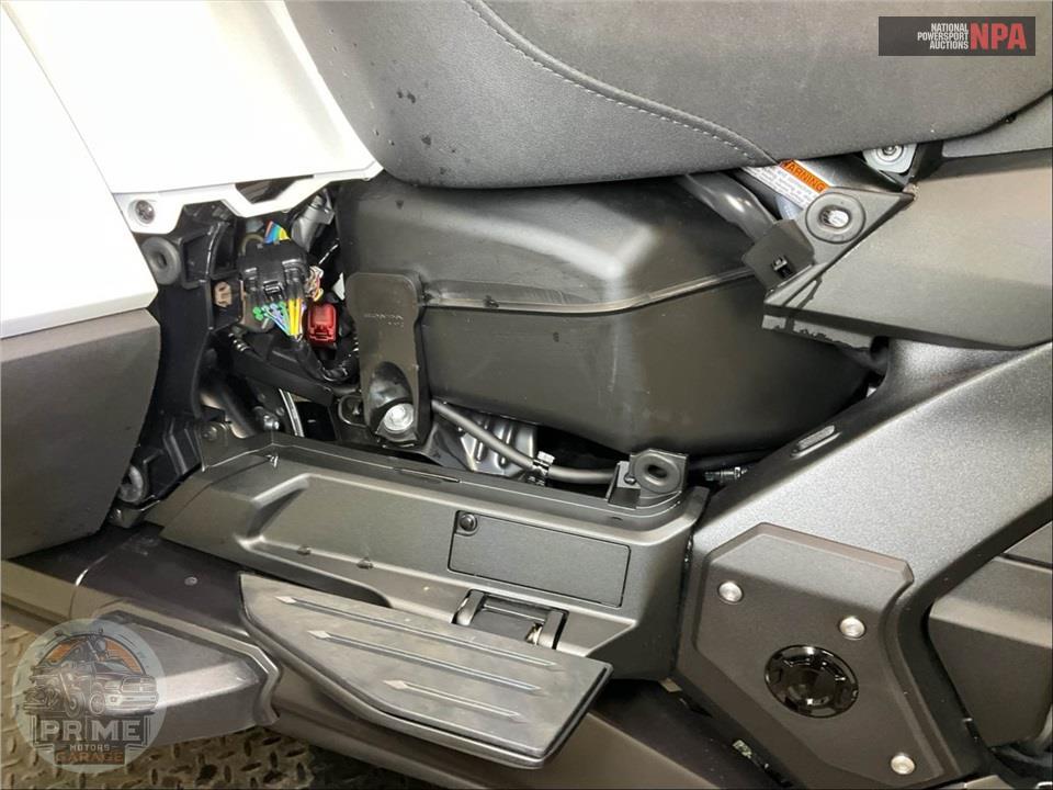 2024 Honda GL1800DA GOLDWING TOUR AIR BAG DCT — фото 14