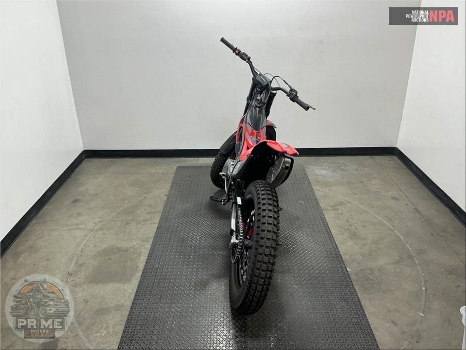 2025 Honda MRT260 COTA 4RT 260R — фото 4