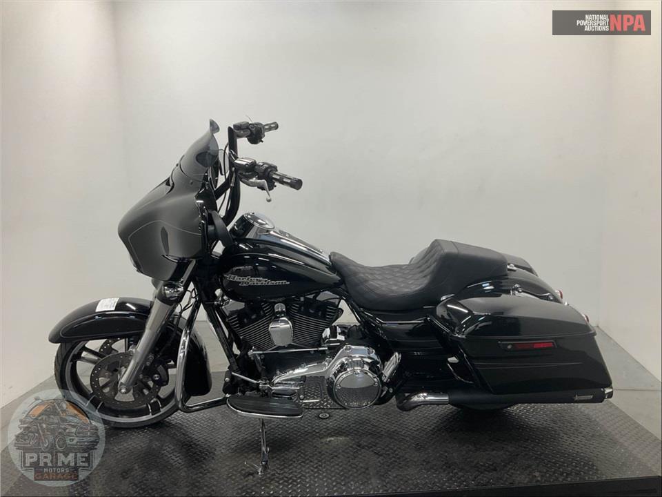 2014 Harley-Davidson FLHXS STREET GLIDE — фото 3