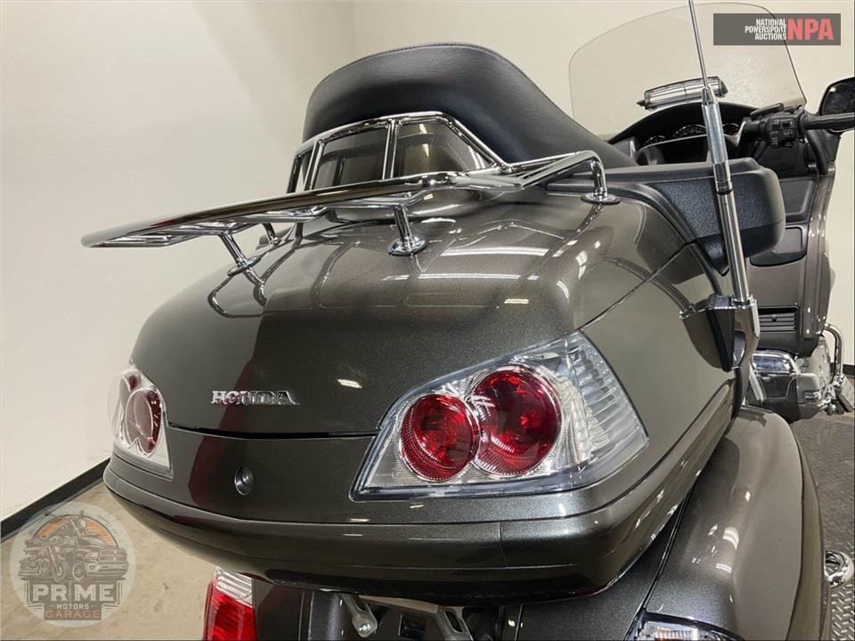 2010 Honda GL1800HPMA GOLDWING — фото 21