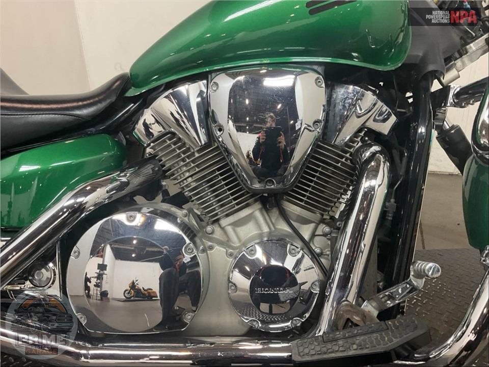 2004 Honda VTX1300C4 — фото 6