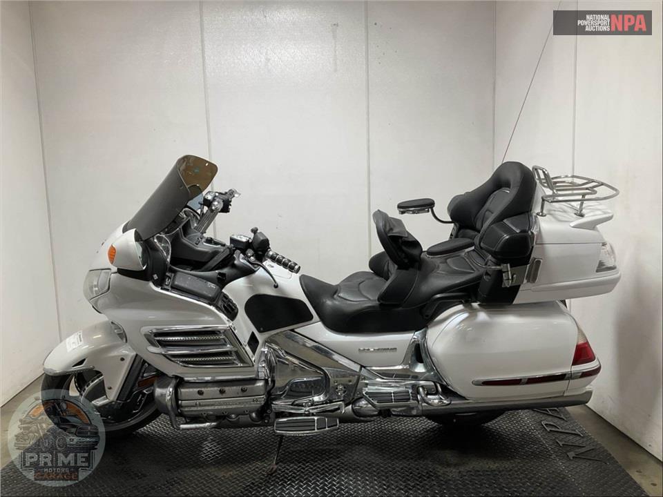 2008 Honda GL1800PM8 GOLDWING — фото 3