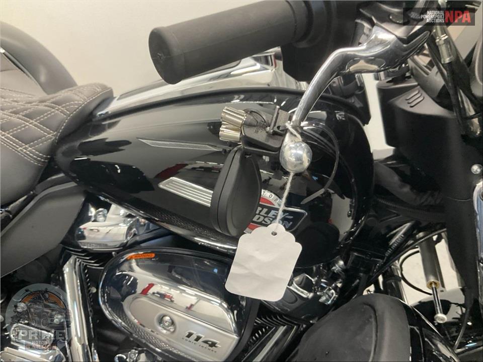 2025 Harley-Davidson FLHTCUTG TRI GLIDE ULTRA CLASSIC — фото 9