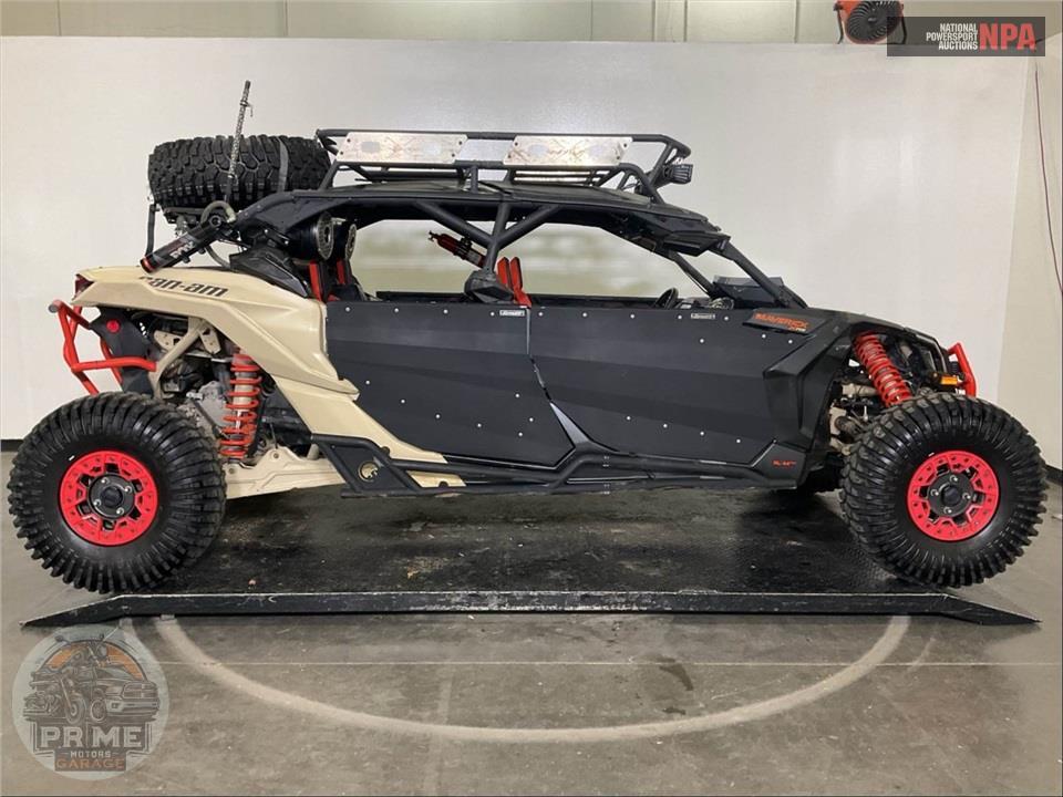2021 Can-Am MAVERICK X3 MAX X RS TURBO RR SMART-SHOX (DESERT TAN & CARBON BLACK, RED) — фото 1